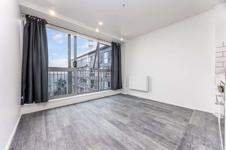 L14/72 Nelson Street Auckland Central_5