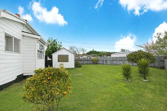 15 Burton Avenue Whanganui East_2