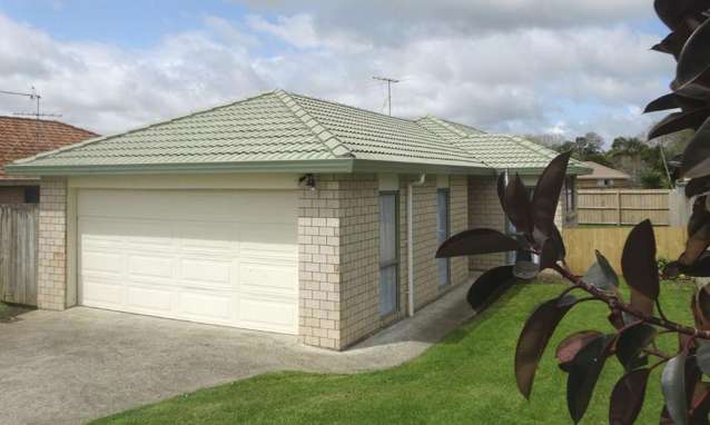 4 bedroom home on 500sqm fully fenced section