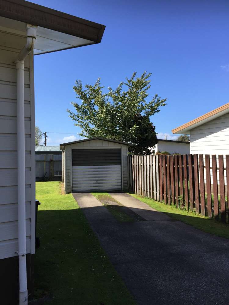 16 Streamdale Place Ngongotaha_10