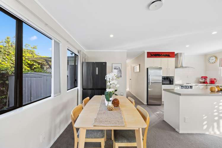 1/102 Elliot Street_5