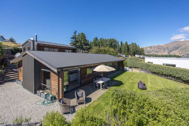 9 Bovett Place Wanaka_1