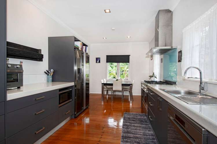 2 Whau Valley Road_0