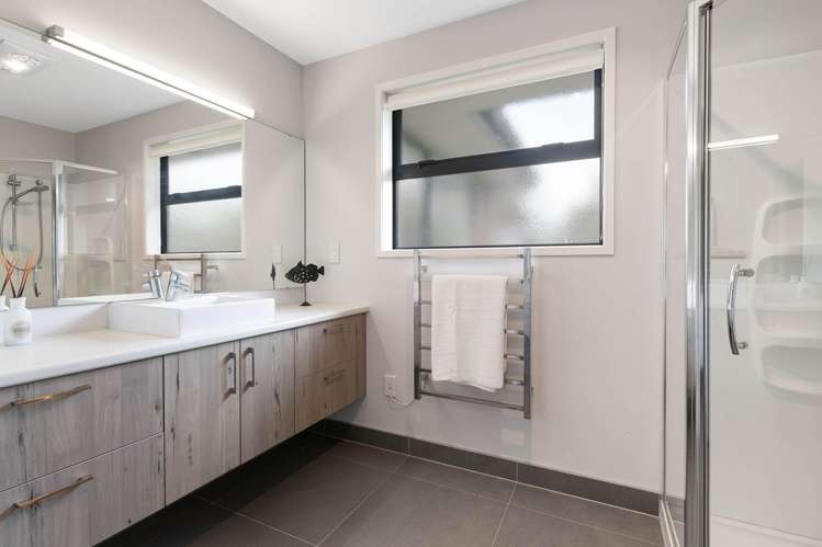 22 Schooner Avenue Snells Beach_11