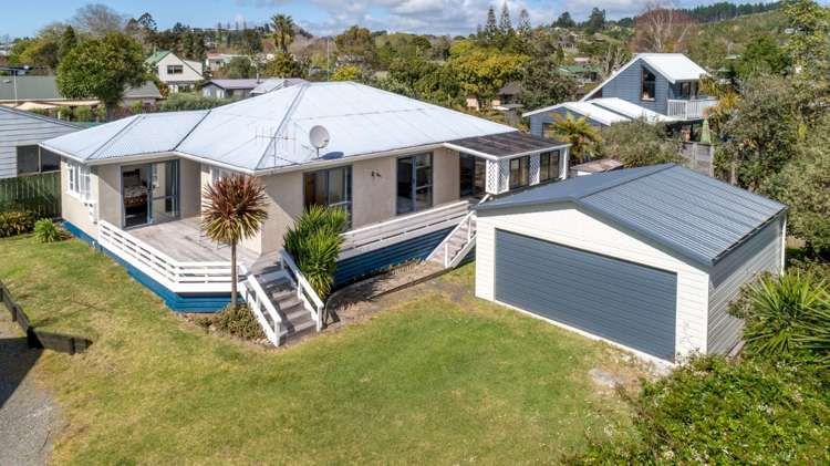 114 Everitt Crescent Whangamata_20