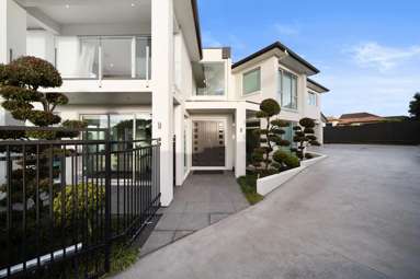 264 Harbourside Drive_2