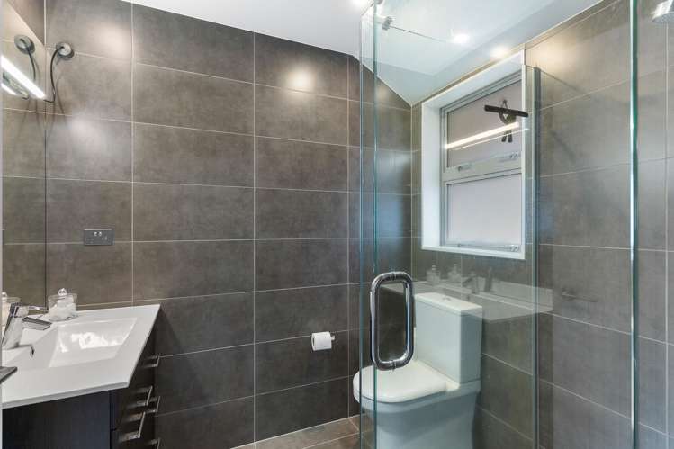 2/150 Selwyn Street Onehunga_9