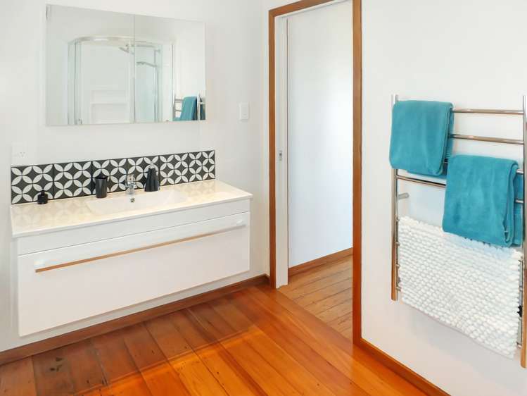 8a Te Awa Street Foxton Beach_13