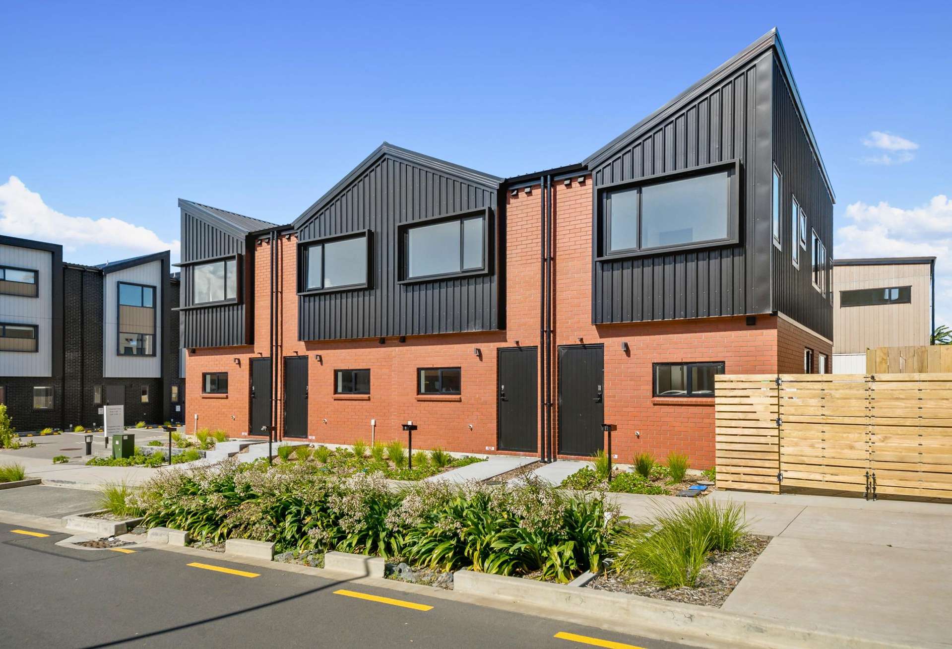 11 & 17 Hokoteta Street Mount Wellington_0