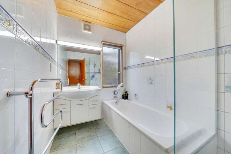 12 Tilia Place Totara Heights_15