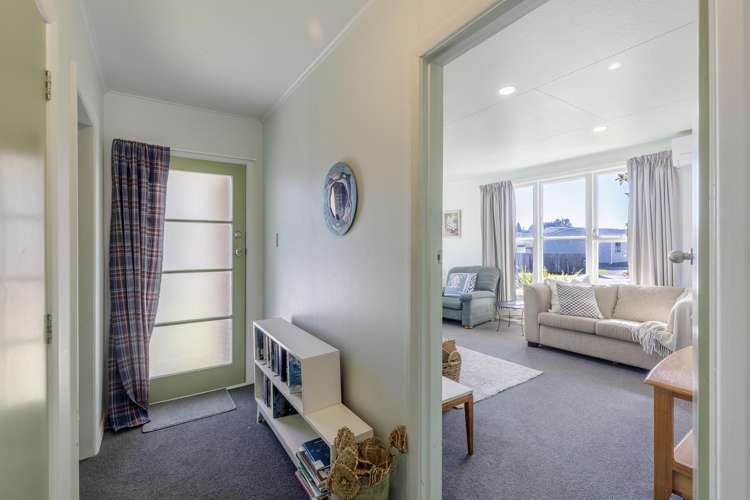 1 Parekarangi Grove Turangi_9