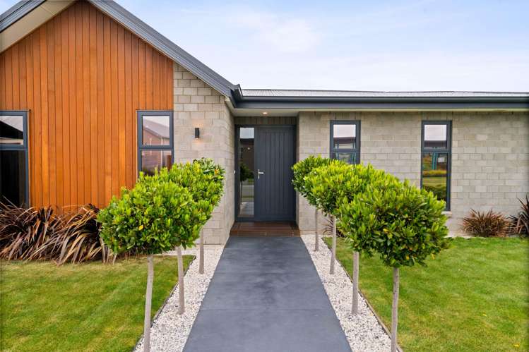 1 Eyas Drive Rolleston_32