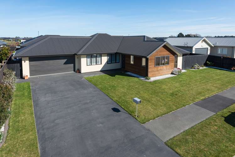 8 Winfield Drive Wigram_15