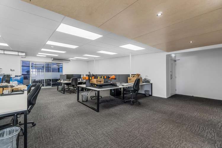 Part of 8 Mainstreet Place Te Rapa_5