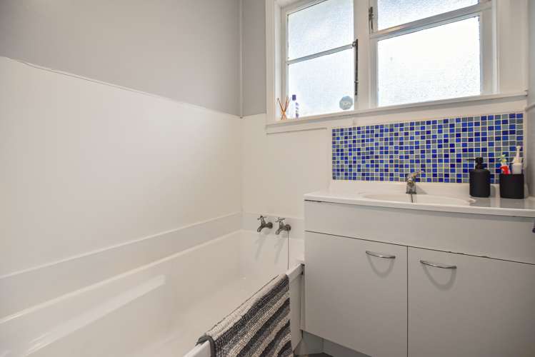 14 Manuka Crescent Hillcrest_11