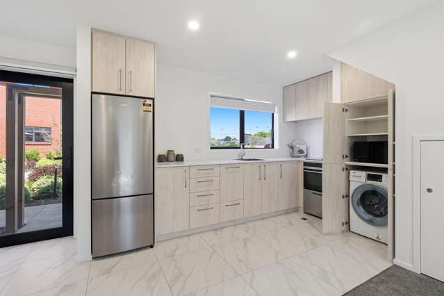 2/6 Matata Place Dallington_3