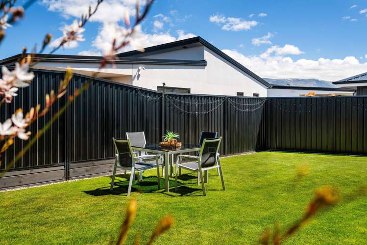 37 Smitham Drive Cromwell_16