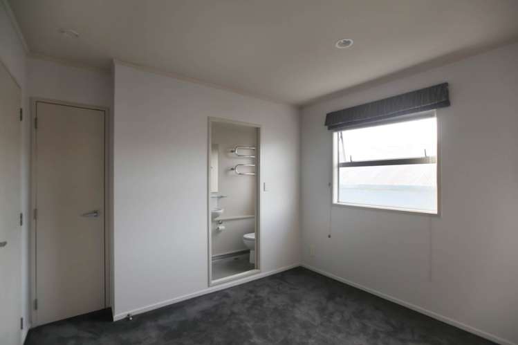 4/6 Porters Avenue Eden Terrace_12