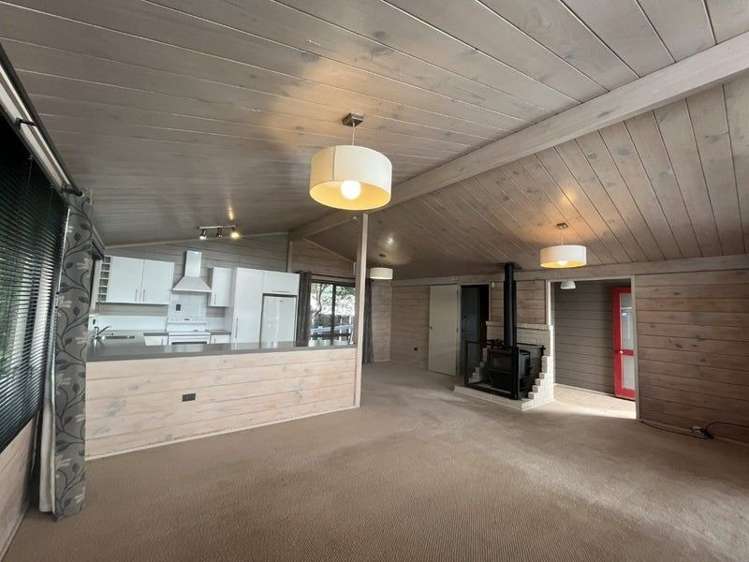 112 Heta Road 2158_1
