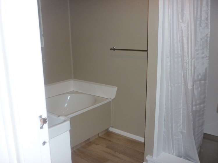 10 Cook Street Carters Beach_11