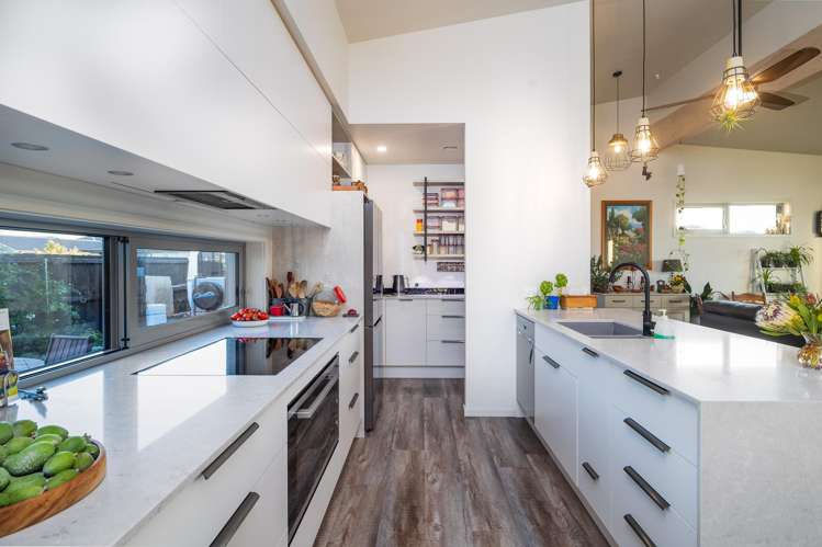 39 Blunden Road_5