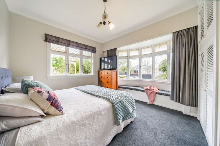 48 Kebbell Grove Epuni_9