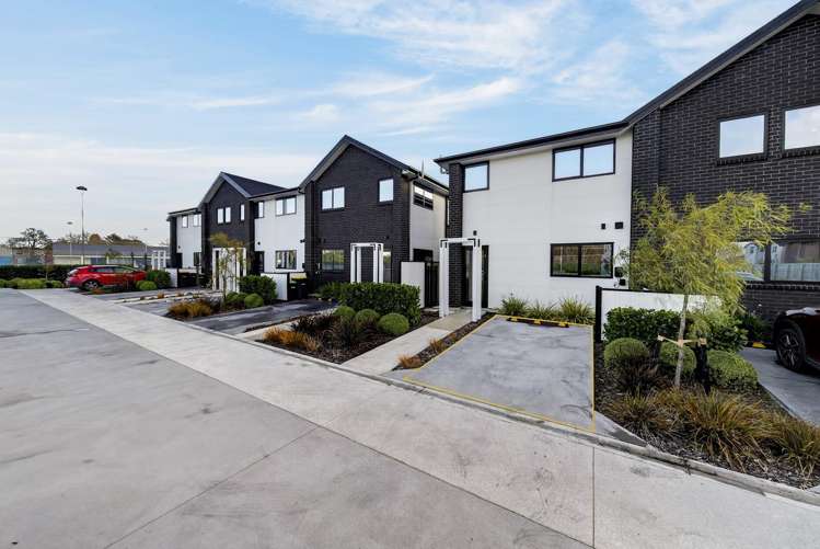 4/8 Matata Place Dallington_23
