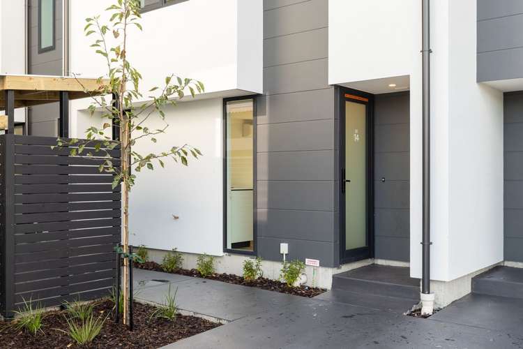 55A Opawa Road Waltham_14