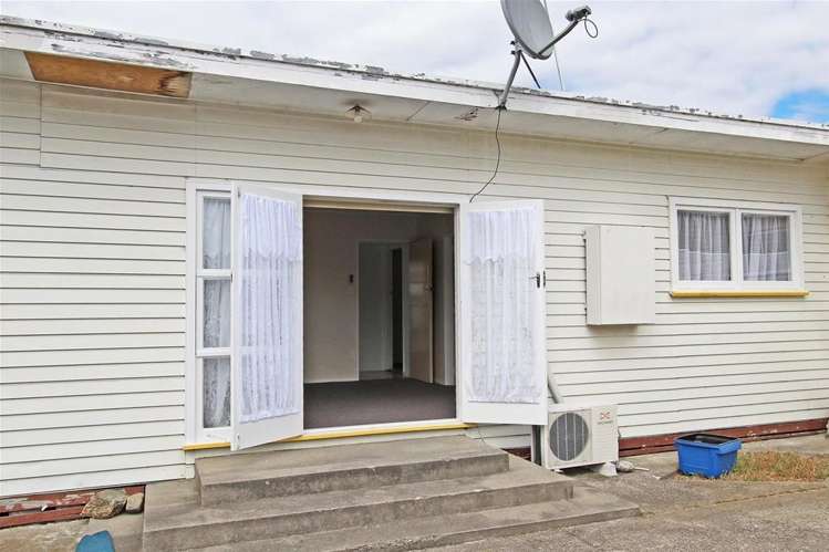 37d High Street Picton_0