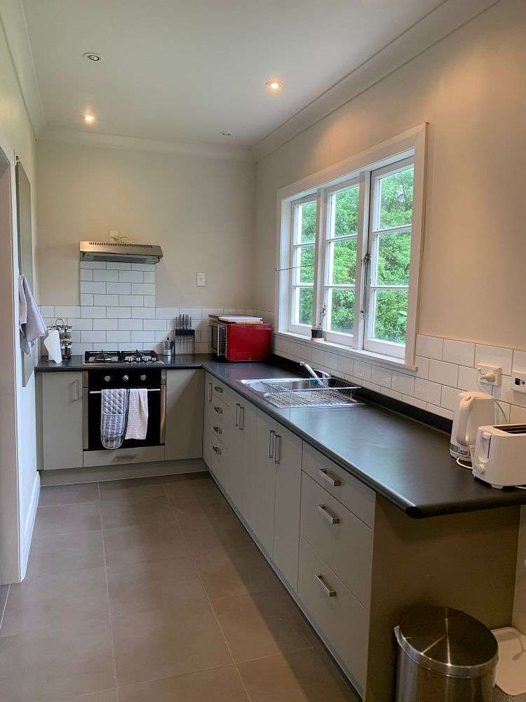 6A Semeloff Terrace Aro Valley_2