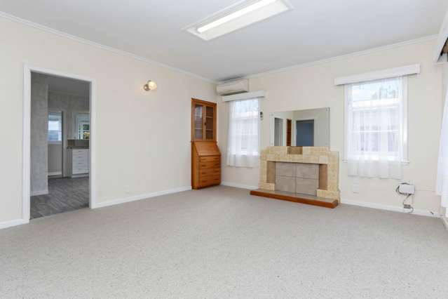 142 Lynwood Road New Lynn_4