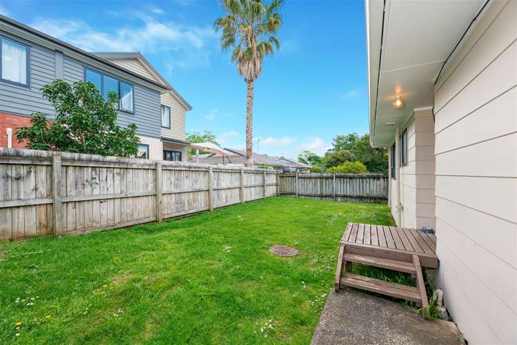 2/73 Tabitha Crescent Henderson_14