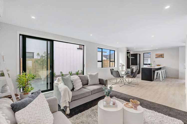 95b Randwick Crescent Moera Lower Hutt City Houses for Sale One