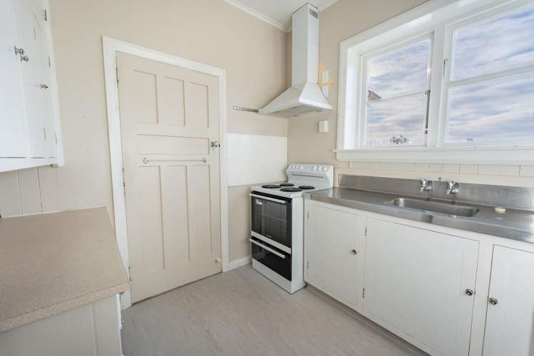 66 Marston Road Kensington_18