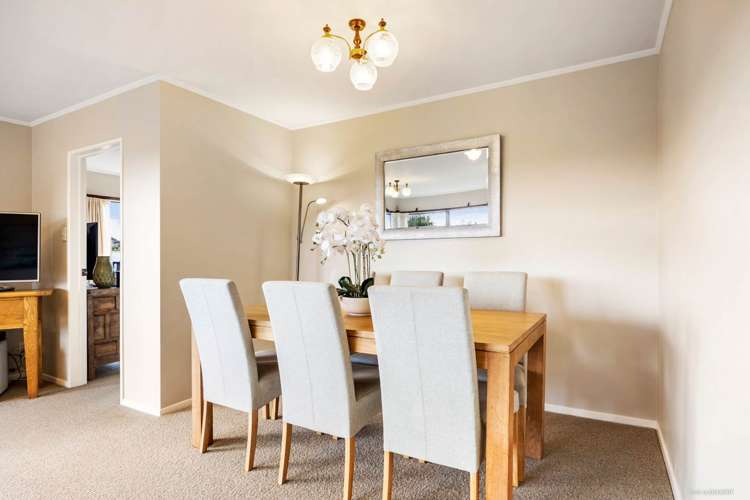 58 Galloway Crescent Farm Cove_20