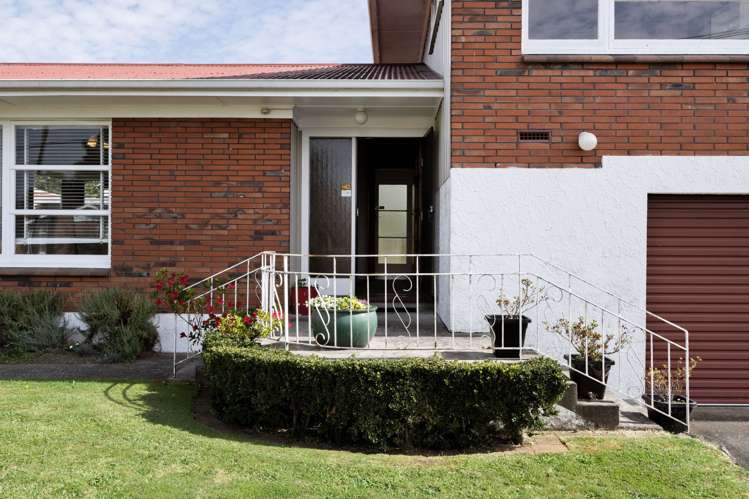 15 Springfield Crescent Enderley_14