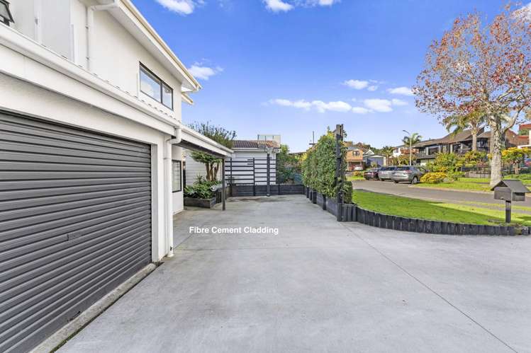 2/2 Monde Place Clover Park_13