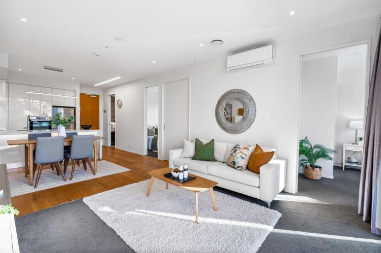 06/585g Beach Road Rothesay Bay_9