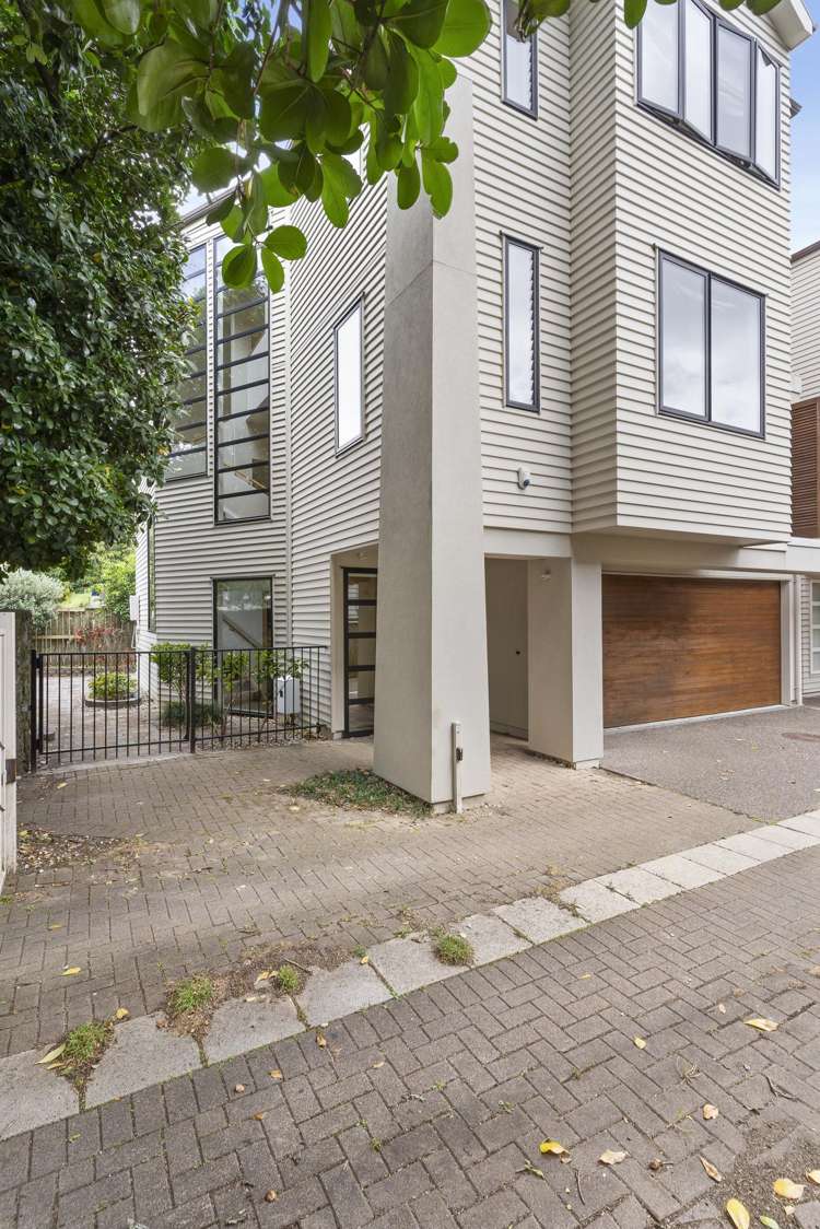 27a Alpers Avenue Epsom_20