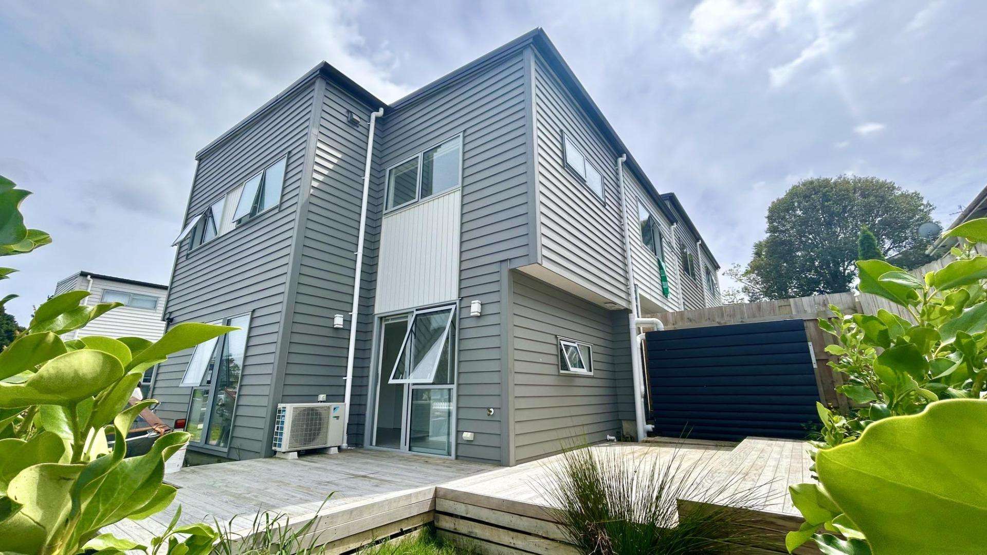 19 Chislehurst Street 11401_0