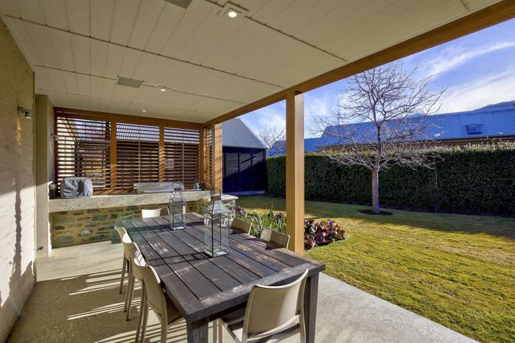 2 Taramea Lane Arrowtown_11