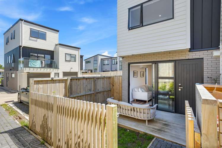 3/22 Coniston Avenue_5