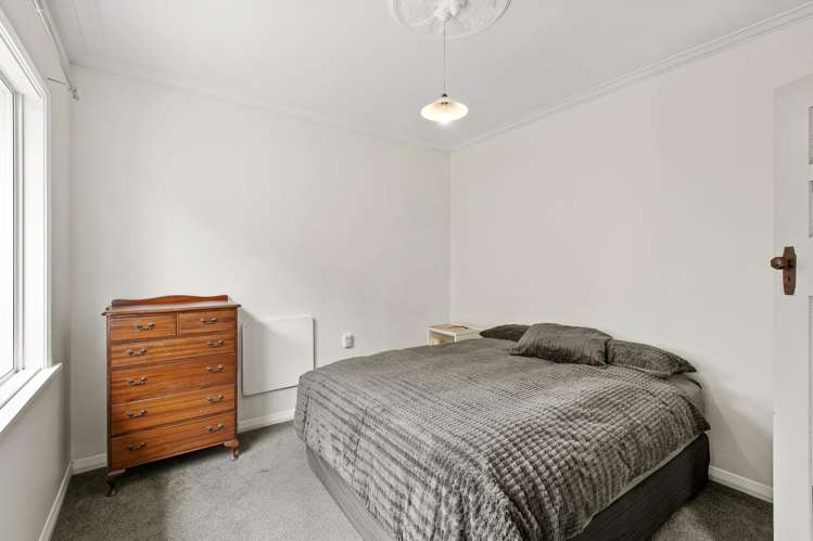 166 Seaview Road Westown_14