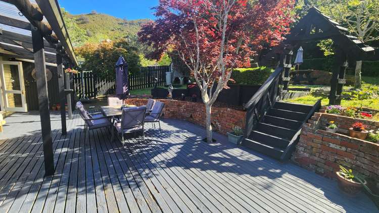 9 Willcox Grove Naenae_16