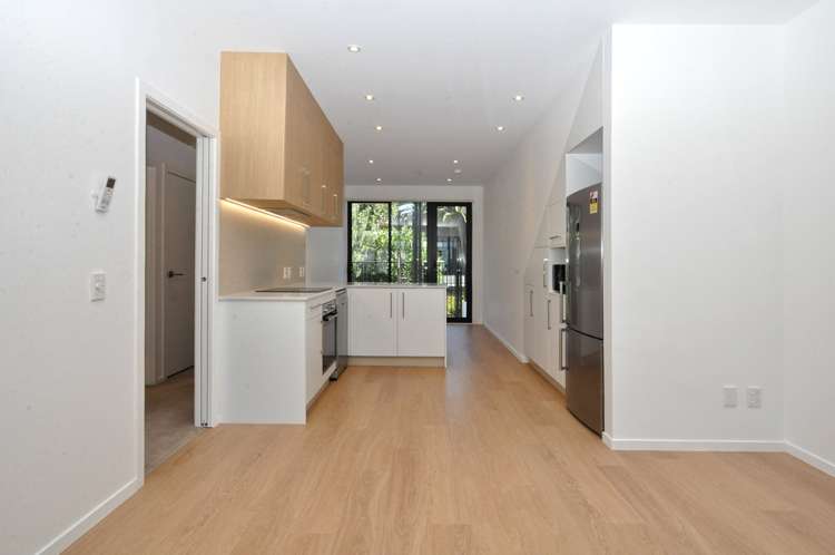 2/445 Hibiscus Coast Highway Orewa_6