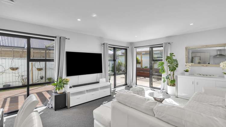 7 Berg Way Belfast_5