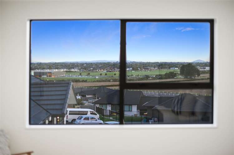 10 Repoiti Court Rototuna North_13