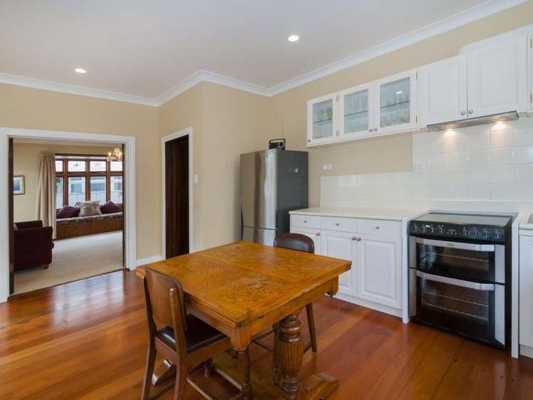 39 Penrose Street Woburn_8