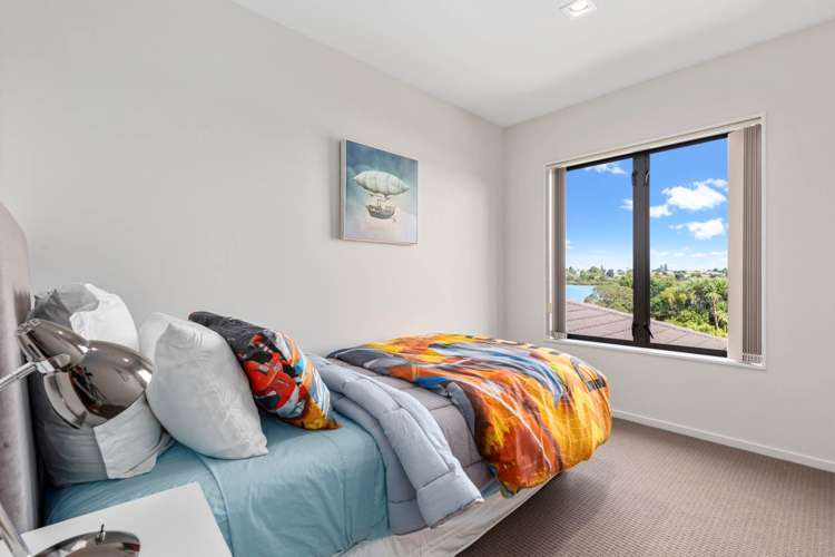 8 Elie Place Wattle Downs_25