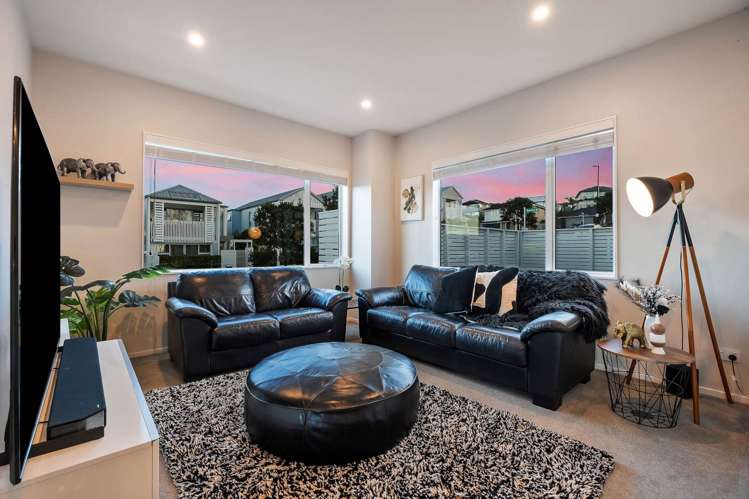 1 Watermill Lane Silverdale_8